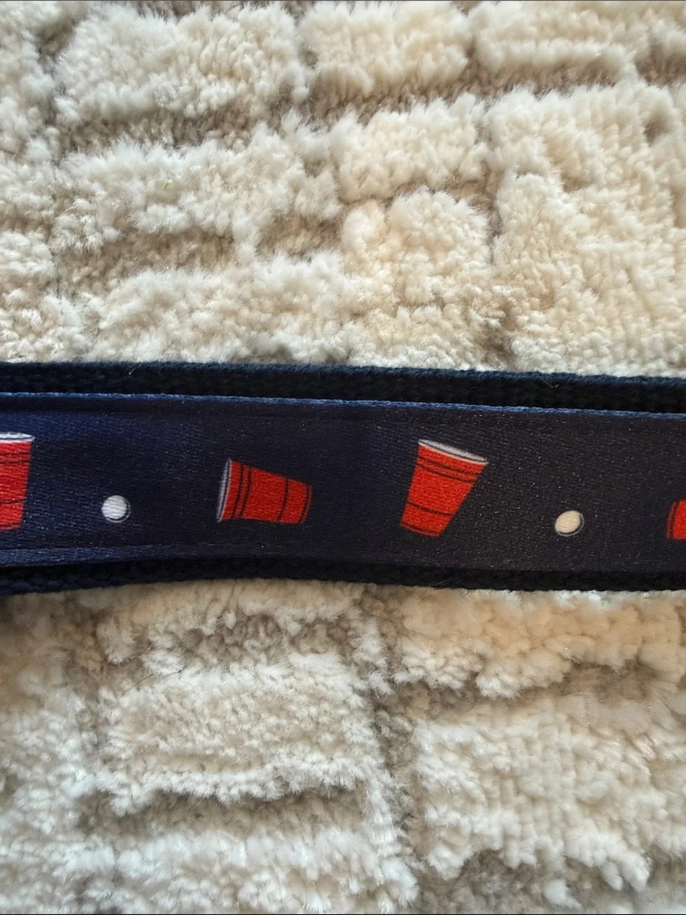 NWOT Mens Beer Pong Navy Ribbon D-Ring Belt with Red Cup Print one sz fits all